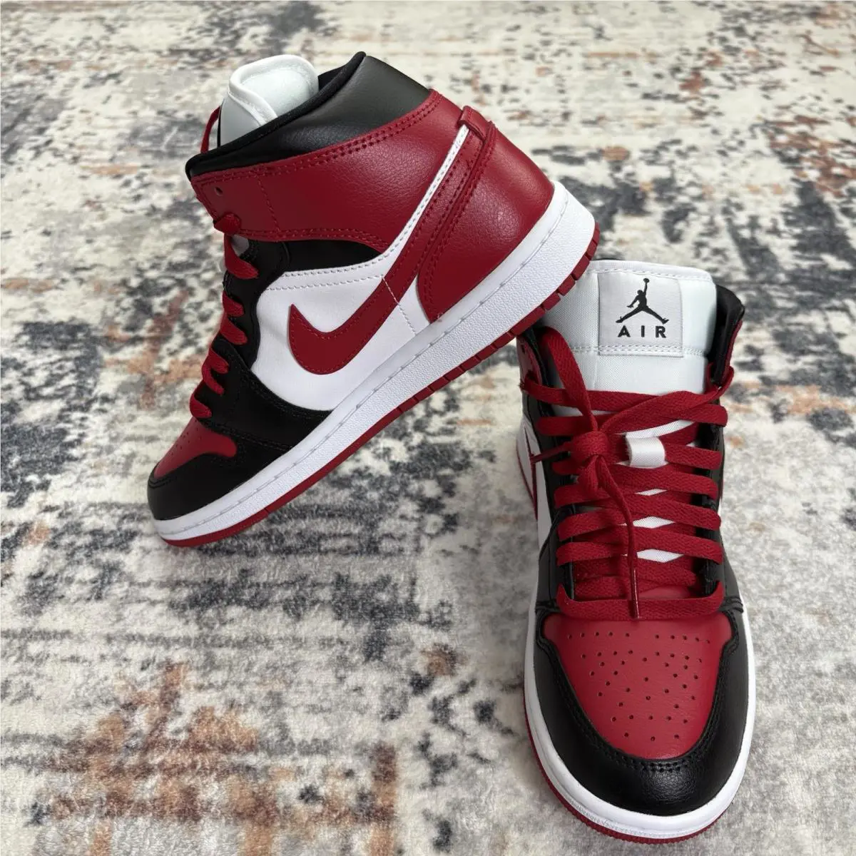 Nike shoes - Nike Air Jordan 1 Mid - BQ6472-079 - Multicolor 1