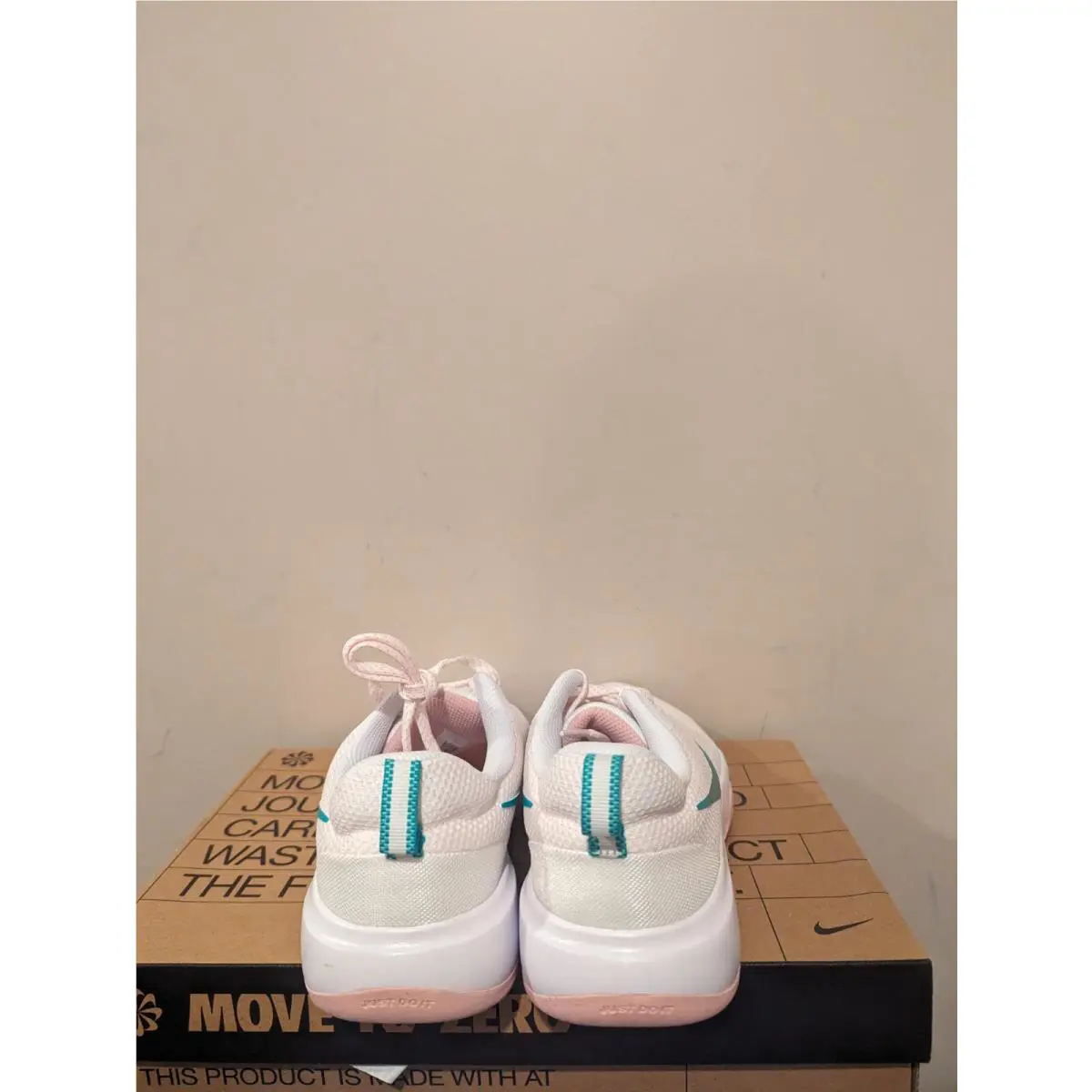 Nike shoes - Nike City Rep TR - City Rep - White/ClearEmerald 2