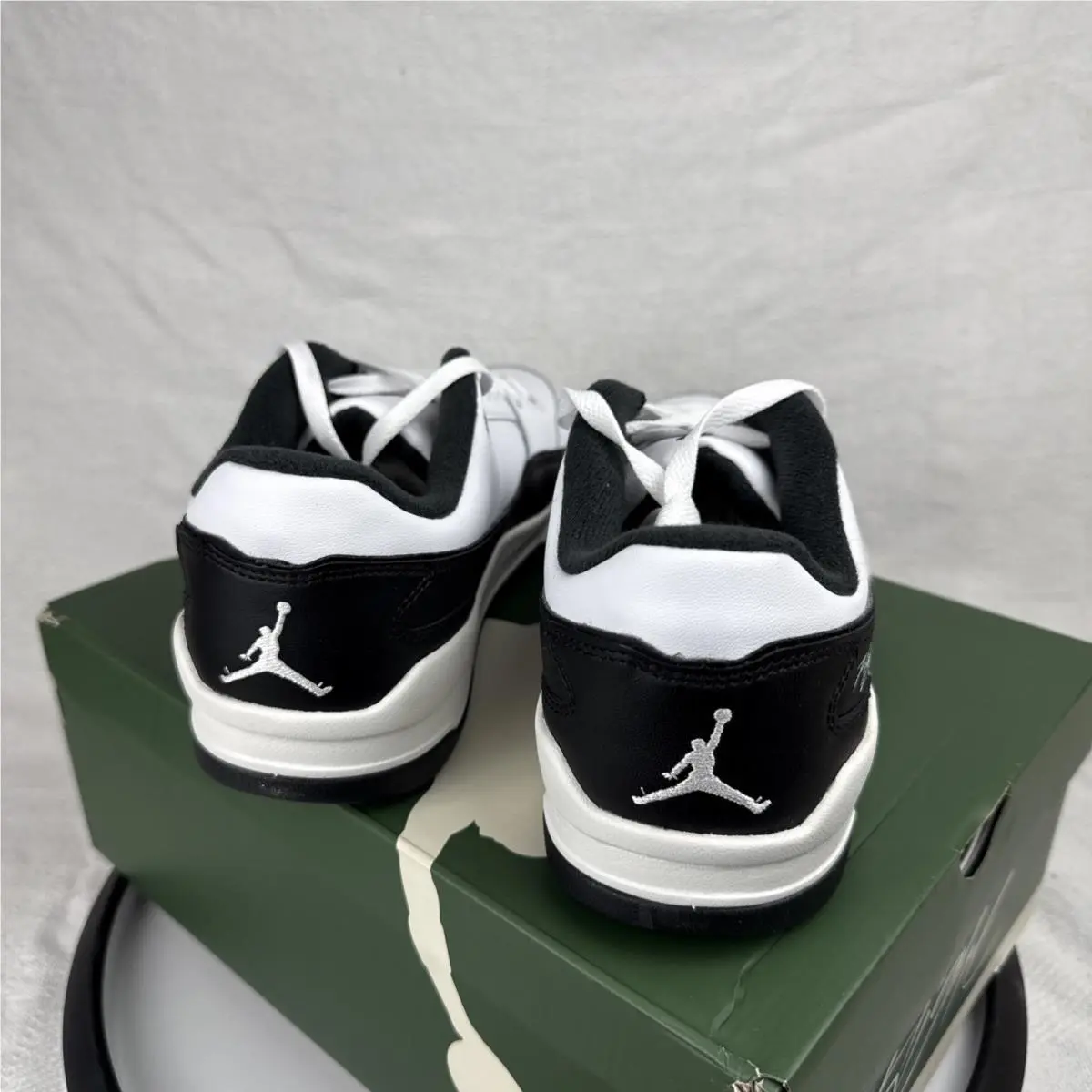 Nike shoes - Air Jordan Flight - Air Flight - HF3255-100 - White 3