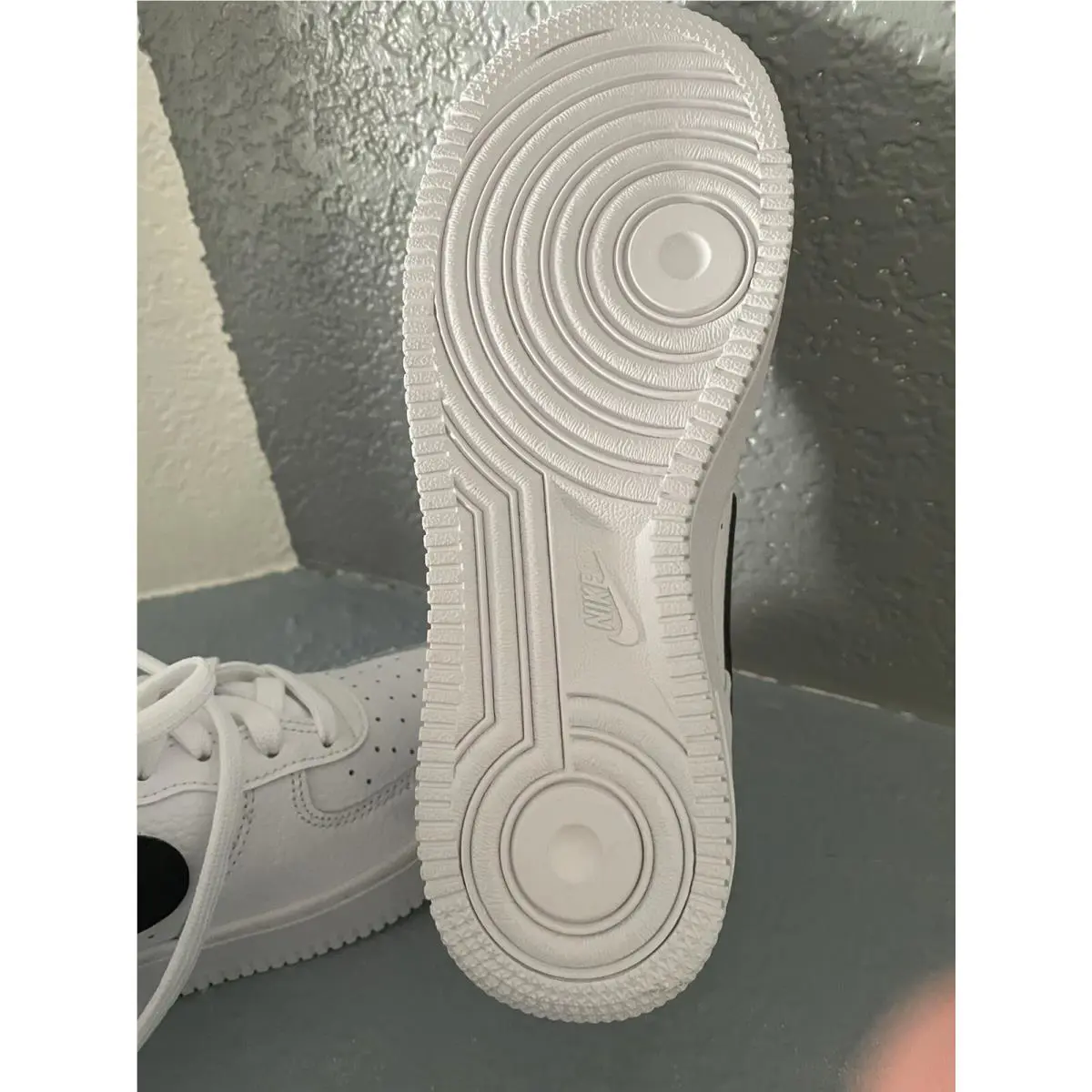 Nike shoes  - White 1