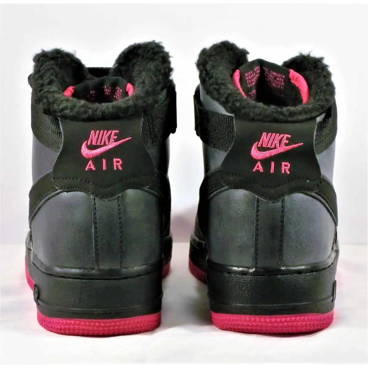 Nike shoes - Vivid Pink & Black 2