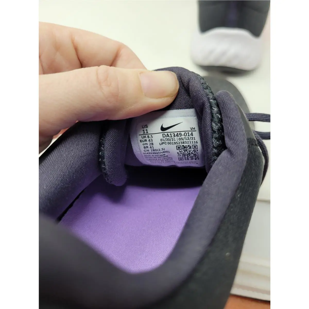 Nike shoes - Nike Renew In-Season - Renew - Black 6