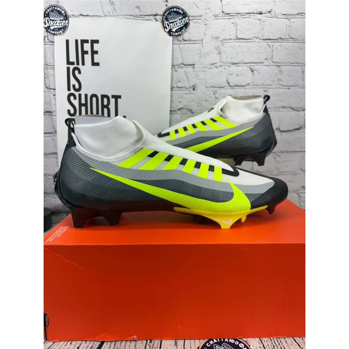 Nike Vapor Edge 360 Pro x Air Max 95 Ghost Lace Football Cleats Men 16 Green