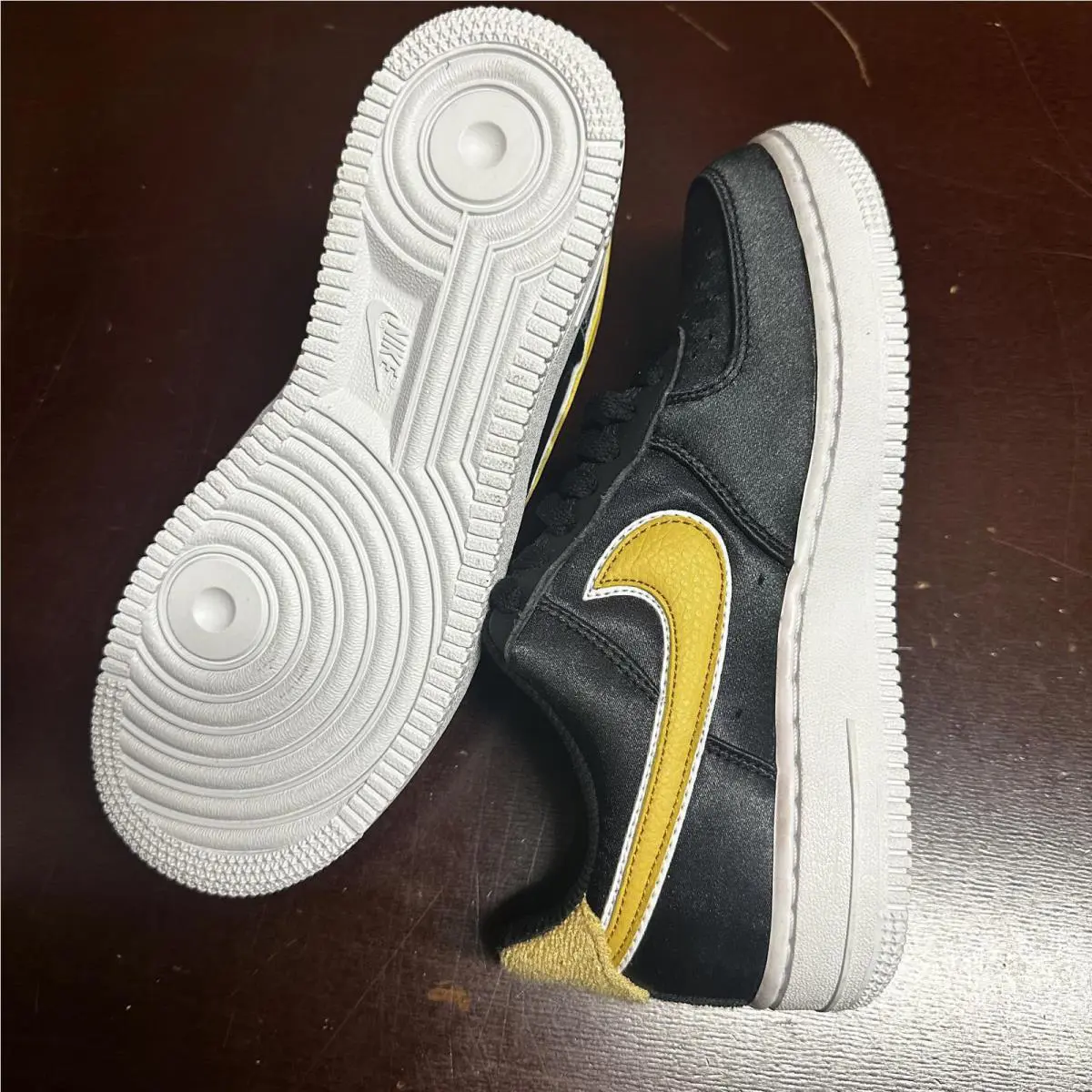 Nike shoes - Black 0