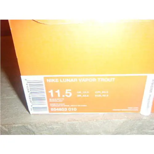 Nike shoes - White (UPC: 091209782286) 10