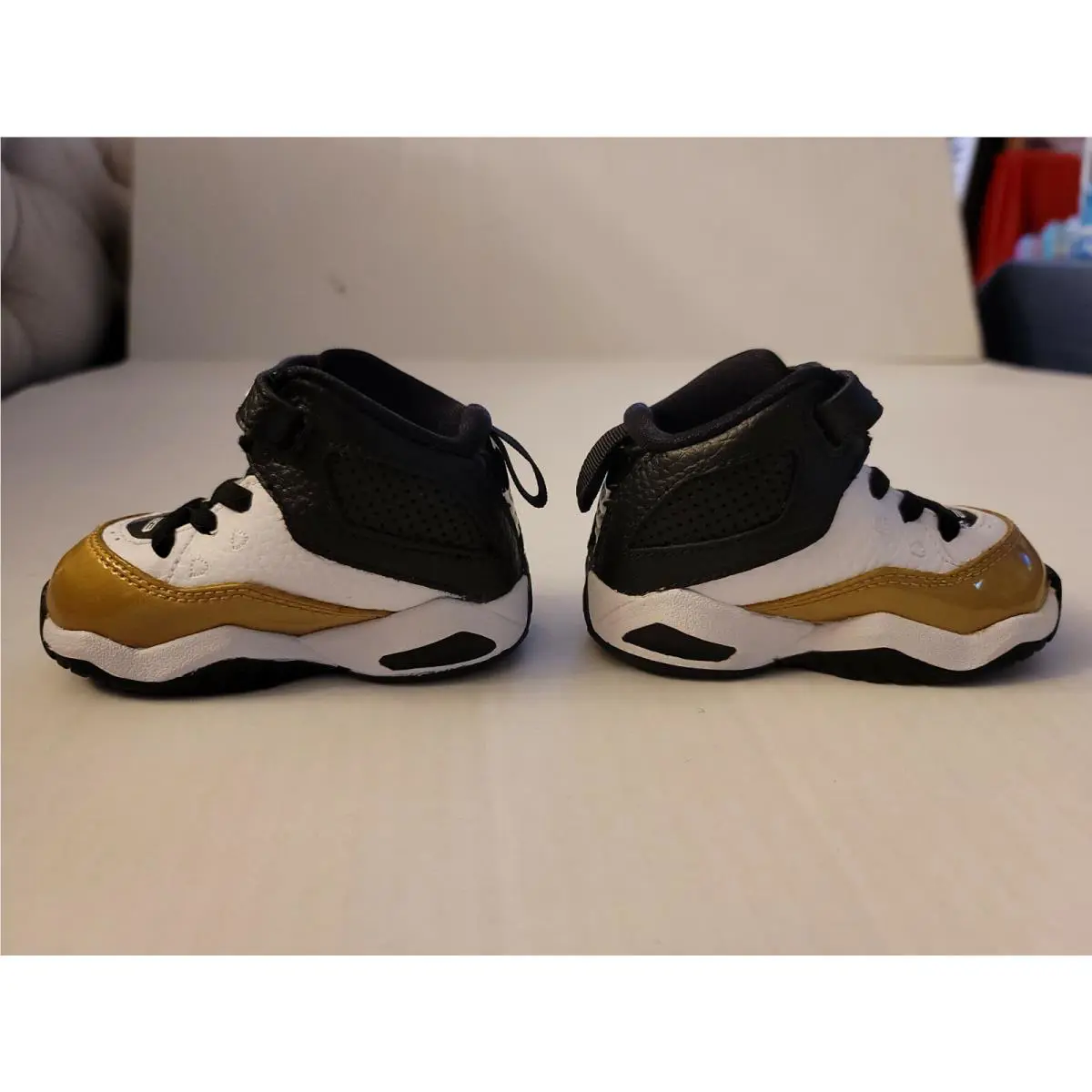 Nike shoes - Jordan B`Loyal - Multicolor (UPC: 193656379801) 1