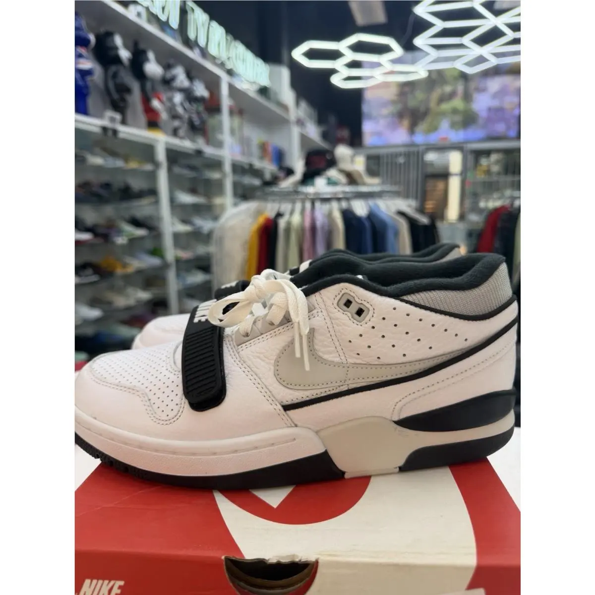 Nike shoes - Nike Air Alpha Force - Air Alpha Force - DZ4627-101 - White 1