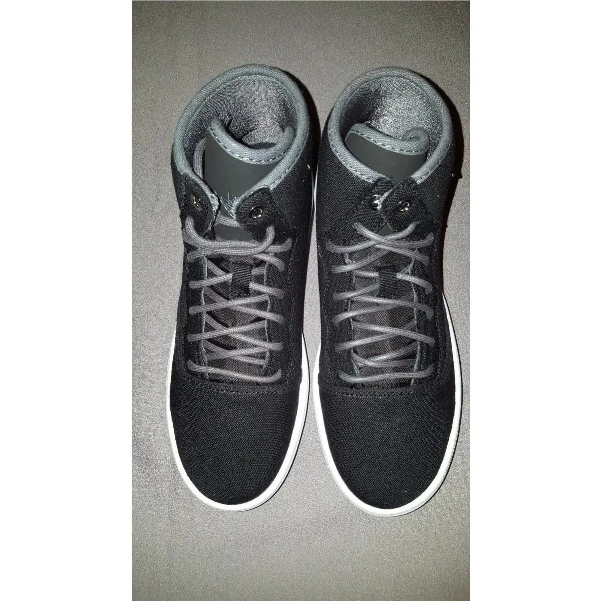 Nike shoes - Black (UPC: 888410385906) 0