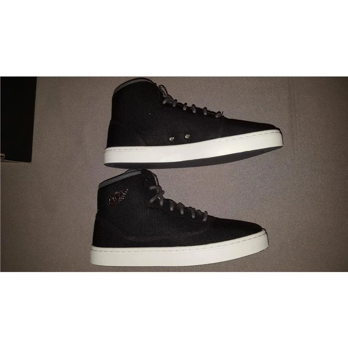Nike shoes - Black (UPC: 888410385906) 1