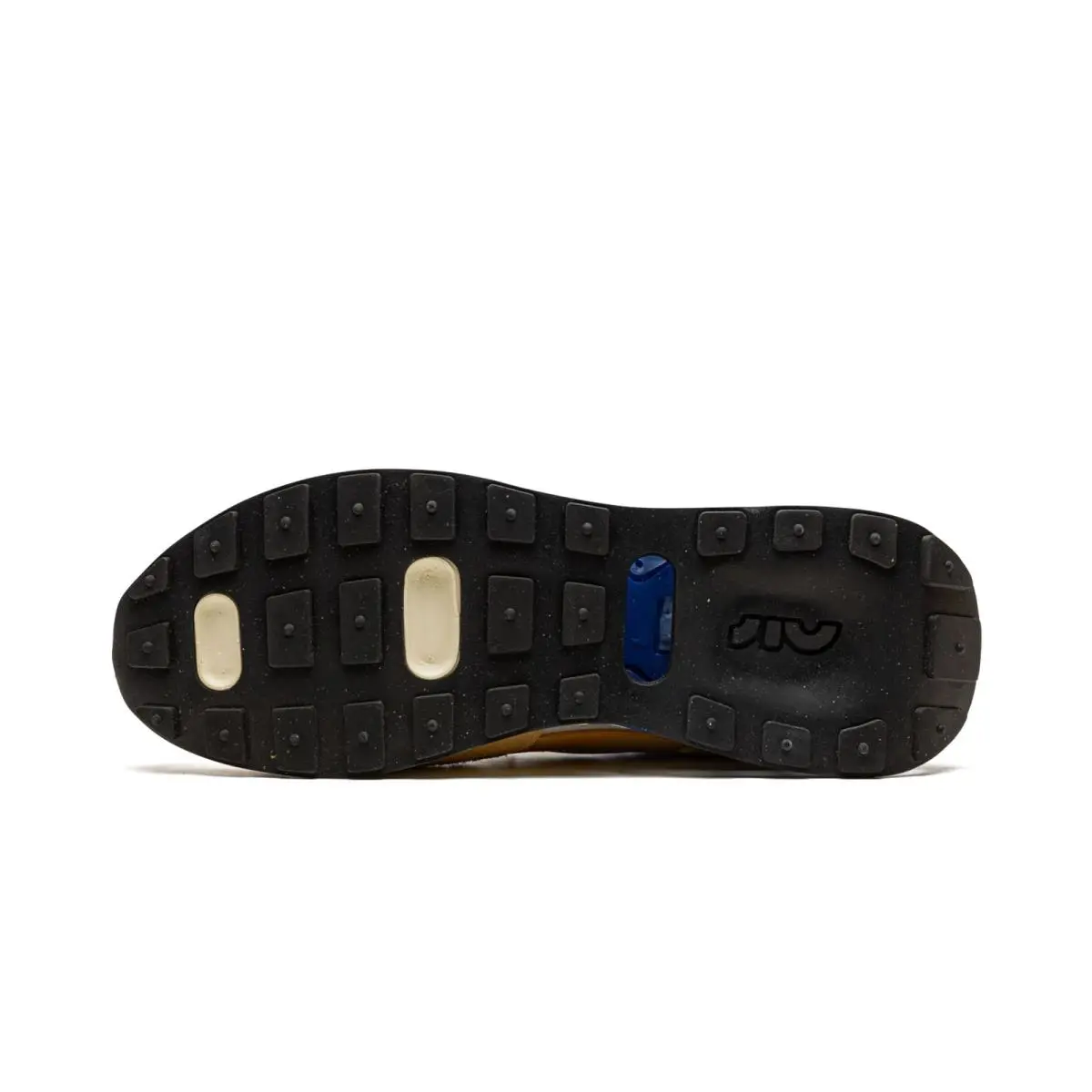 Nike shoes - D02381-737:7 - 195244753000 - Black 2