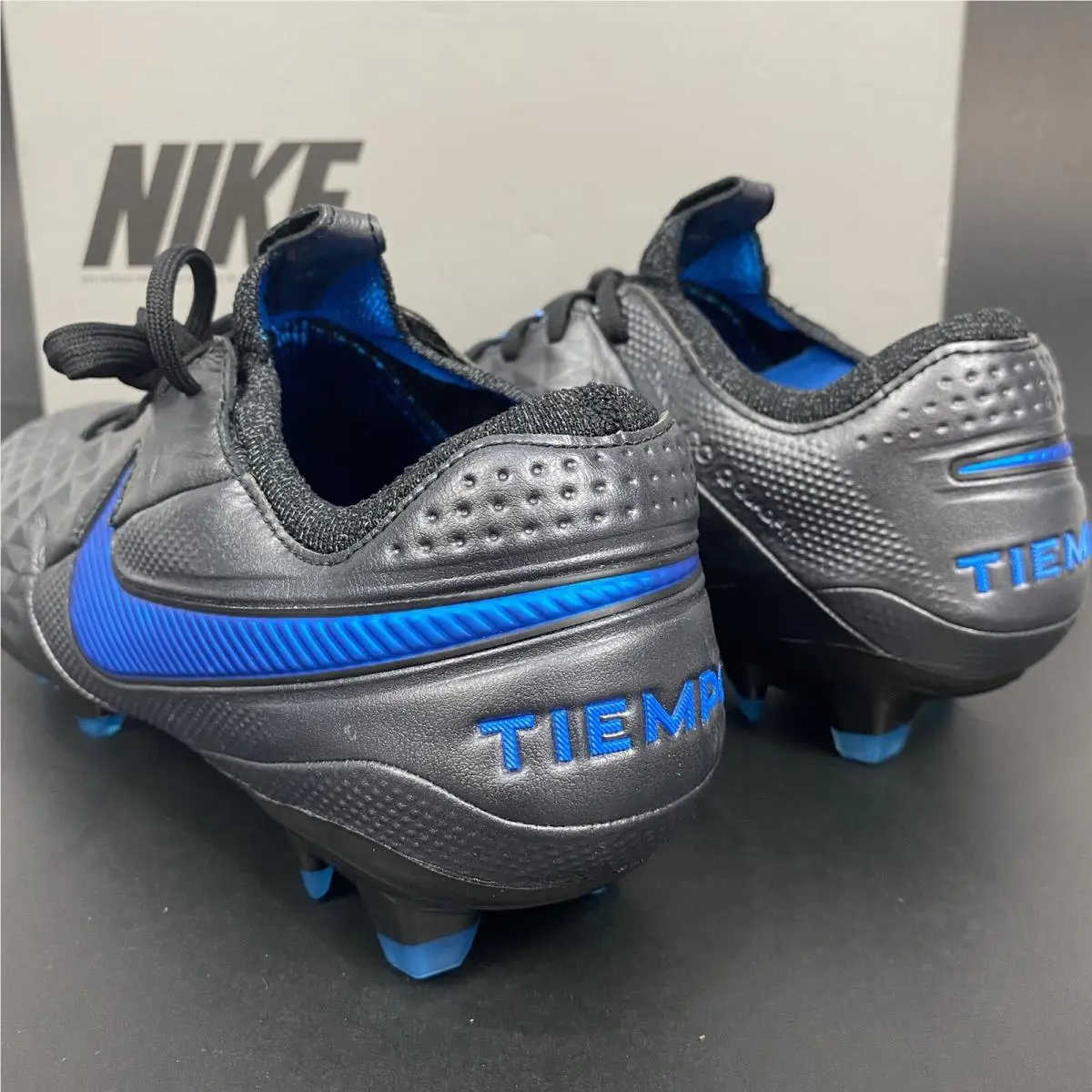 Nike shoes - Nike Legend 8 Elite FG - AT5293 004 - Gray 5