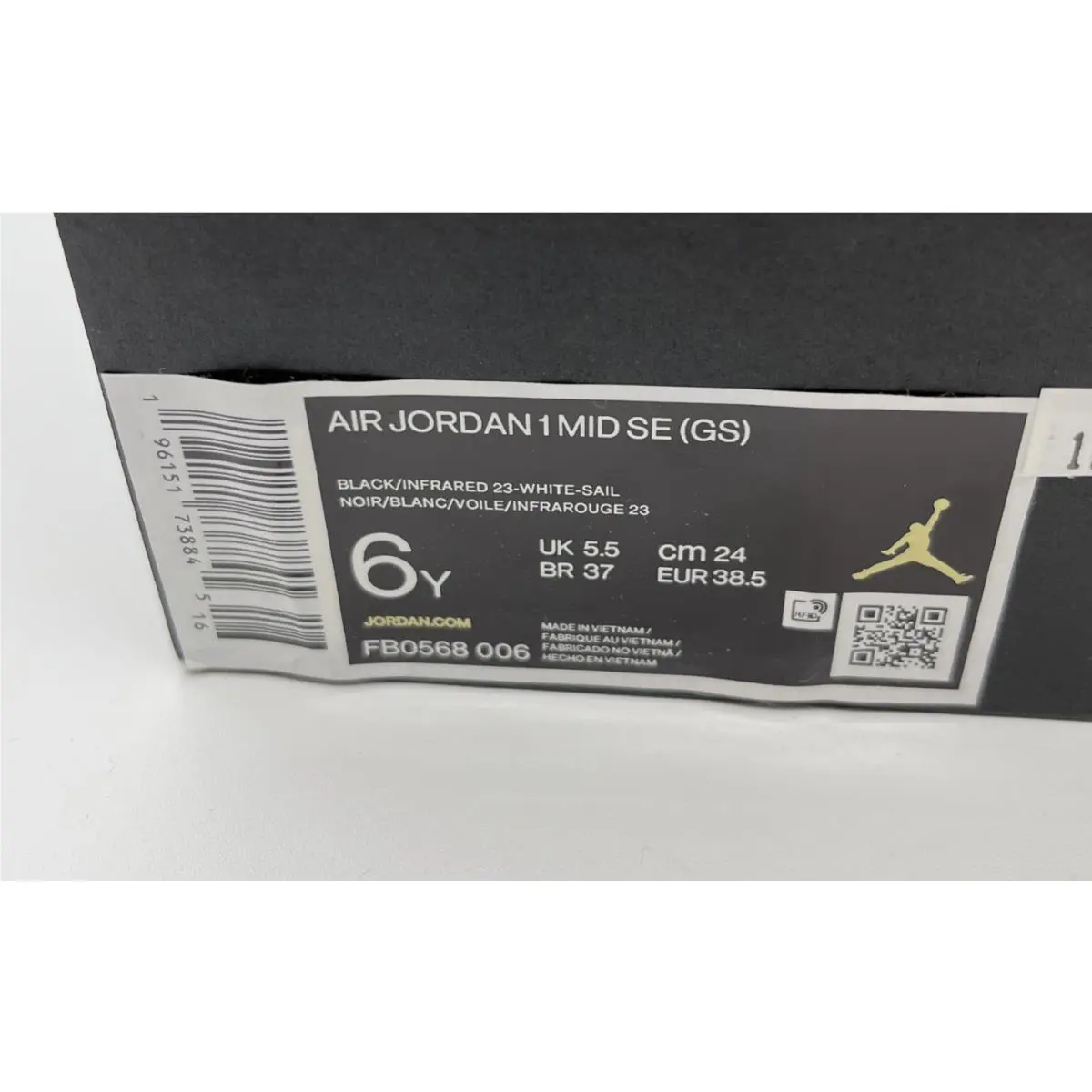 Nike shoes - Air Jordan 1 Mid SE GS - Black / Infrared 23-White-Sail (UPC: 196151738845) 2