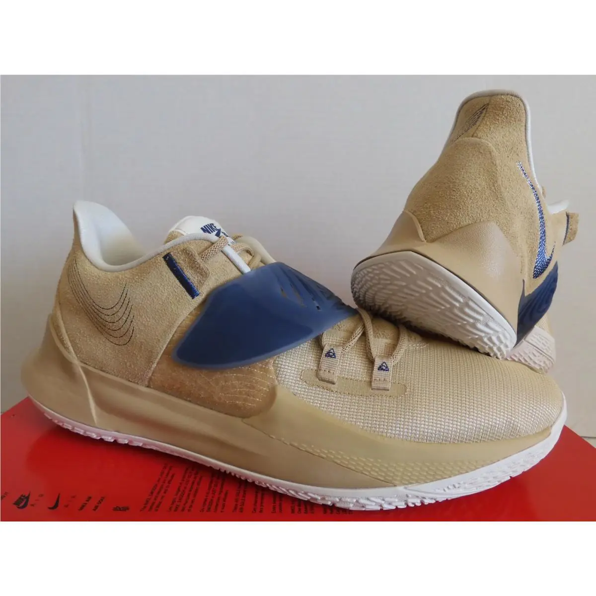 Nike shoes - Nike Kyrie 3 - Kyrie - Brown (UPC: 194496417562) 0