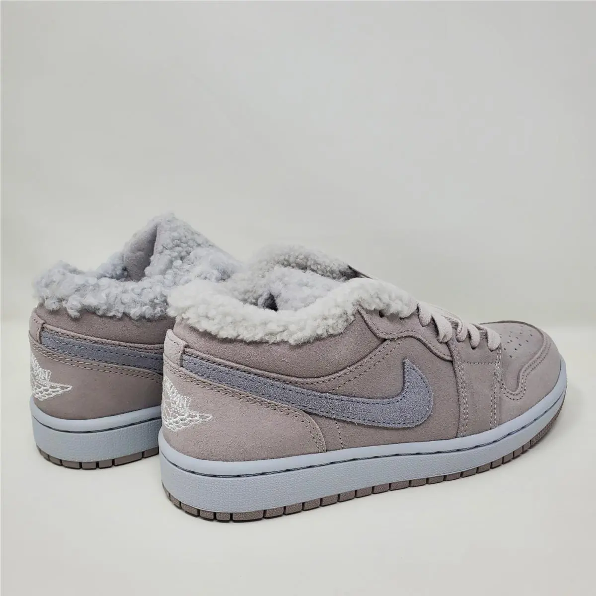 Nike shoes - Air Jordan 1 Low SE - DO0750-002 - Beige 5