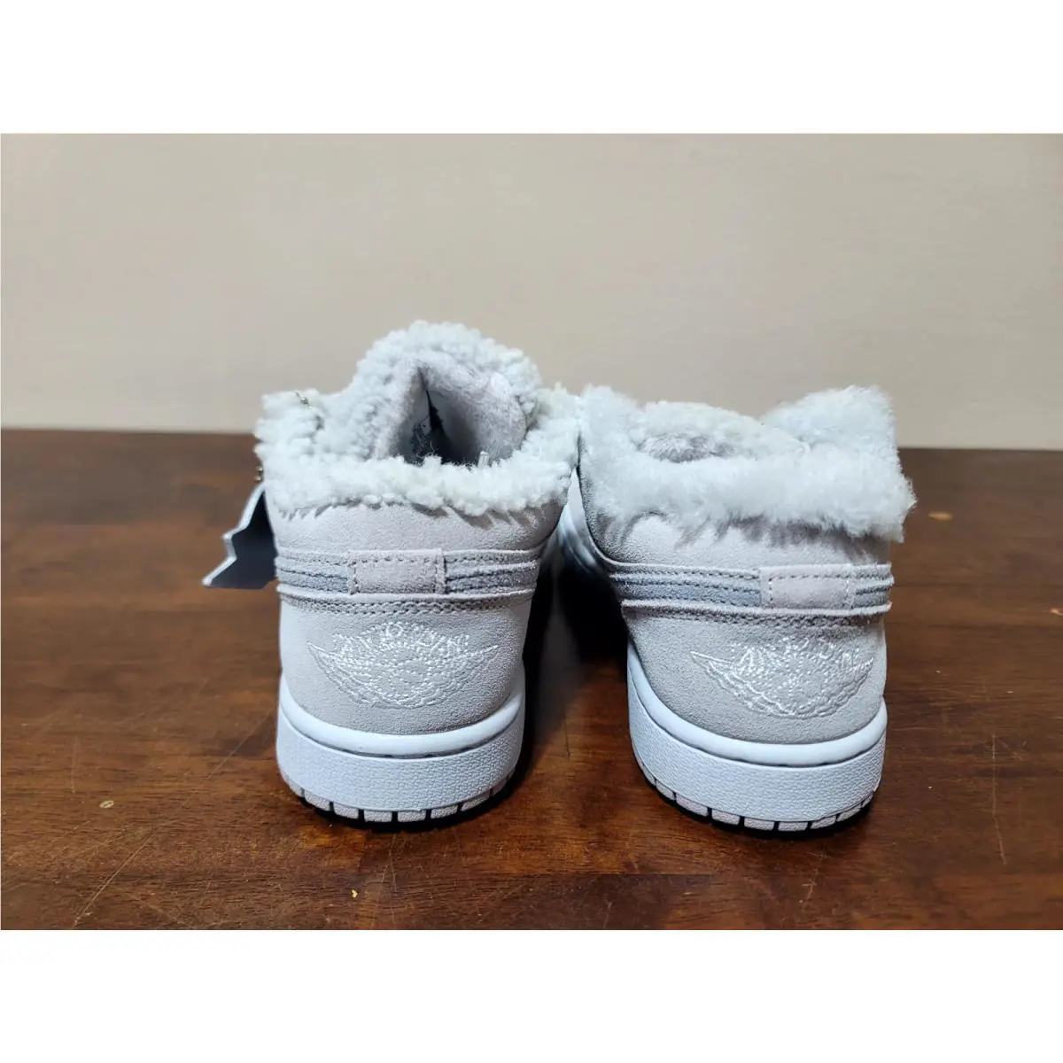 Nike shoes - Air Jordan 1 Low SE - DO0750-002 - Grey 3