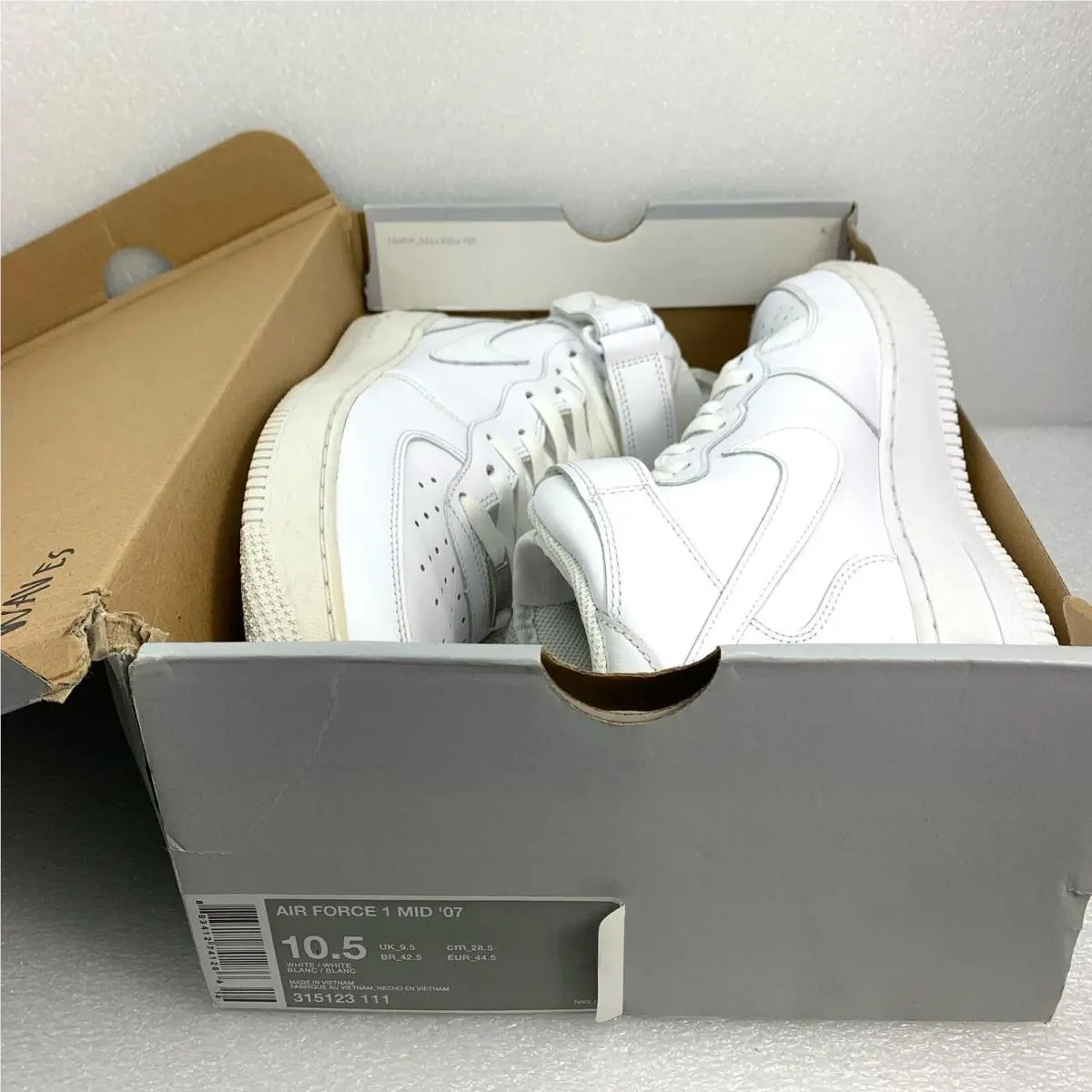 Nike shoes - White 10