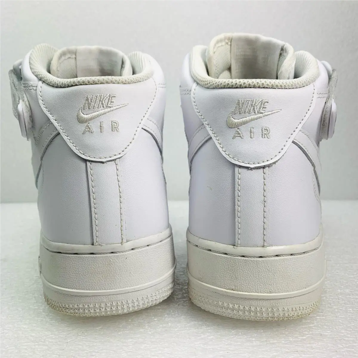 Nike shoes - White 6