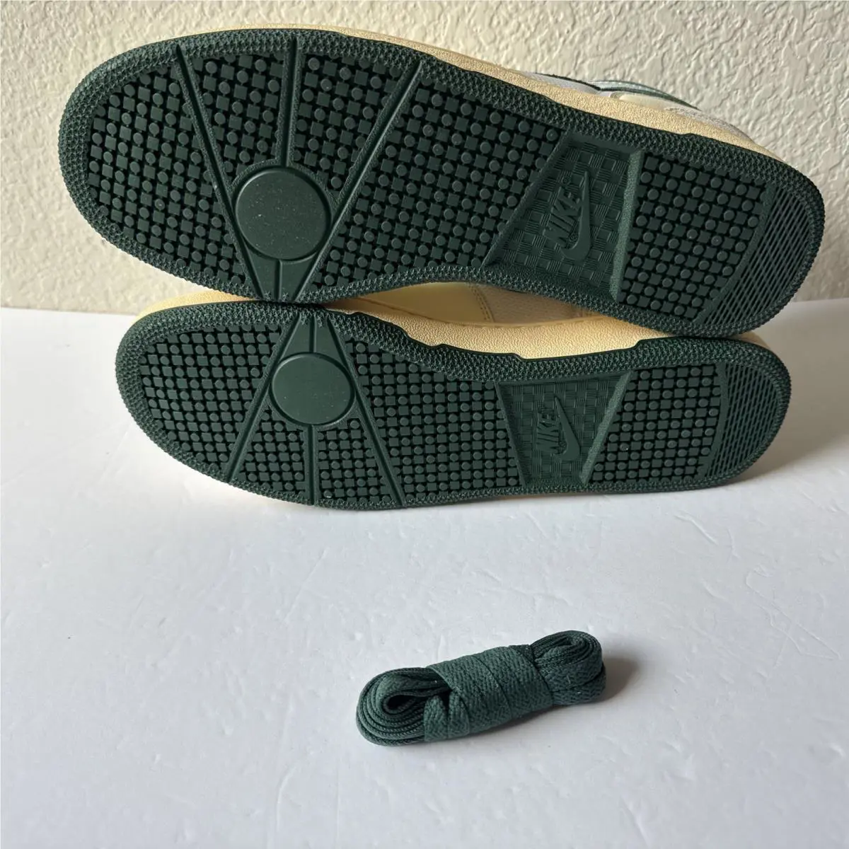 Nike shoes - NIKE ATTACK - ATTACK - FZ2097-100 - Green (UPC: 197596519877) 1