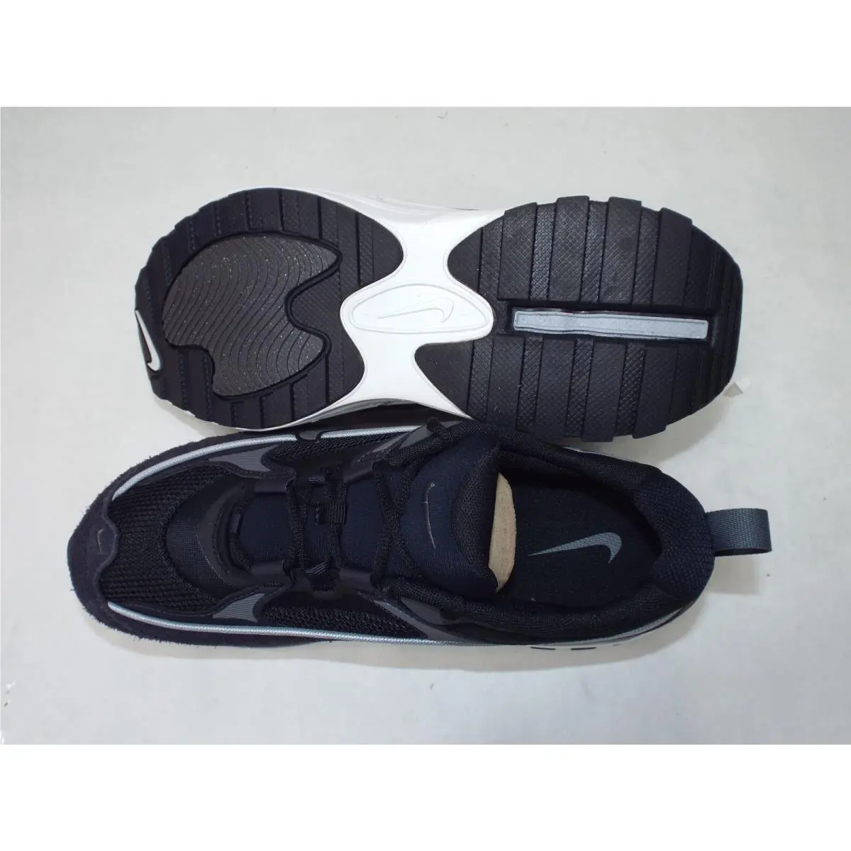 Nike shoes - Nike Air Max Bliss - Air Max Bliss - DZ6754-002 - Gray/Black (UPC: 00196152233868) 1