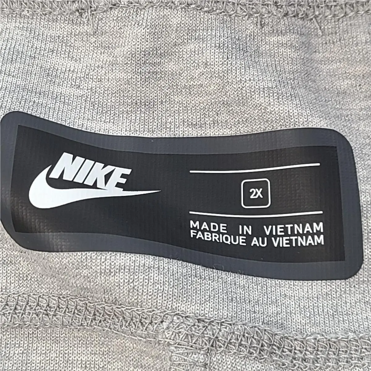 Nike clothing - Gray (UPC: 194495901604) 4