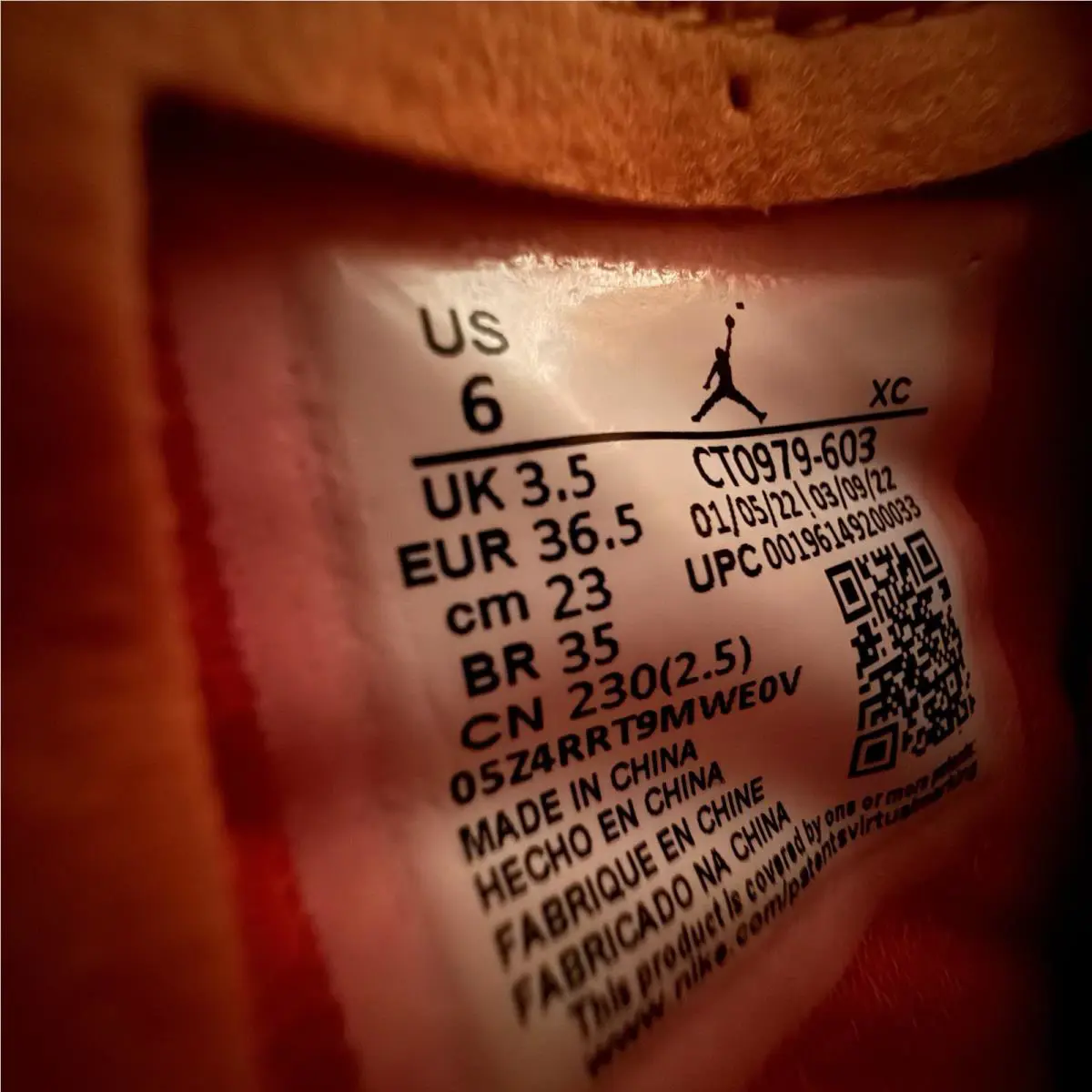 Nike shoes - Air Jordan 1 - Air - CT0979-603 - Red 10