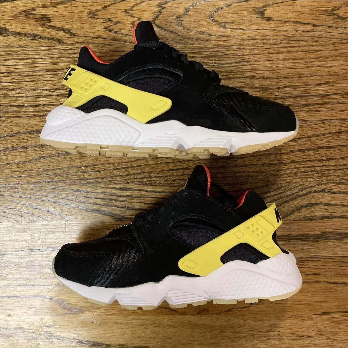 Nike shoes - Nike Air Huarache Run - Air Huarache Run - DO5873-001 - Black 0