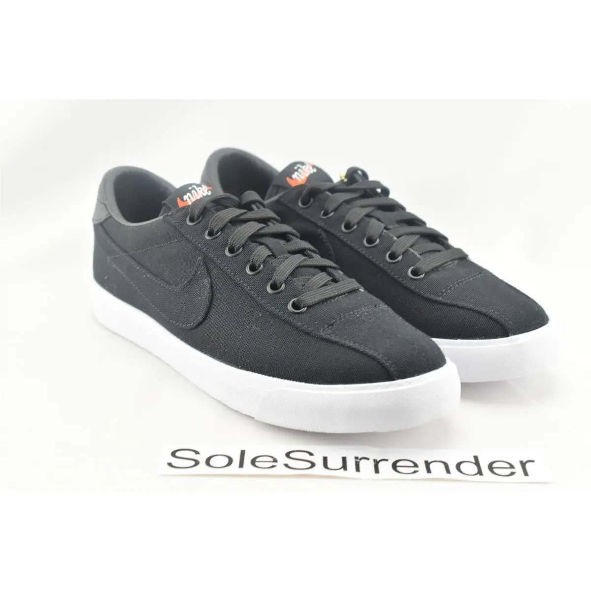 Nike shoes - Black (UPC: 887223707219) 1