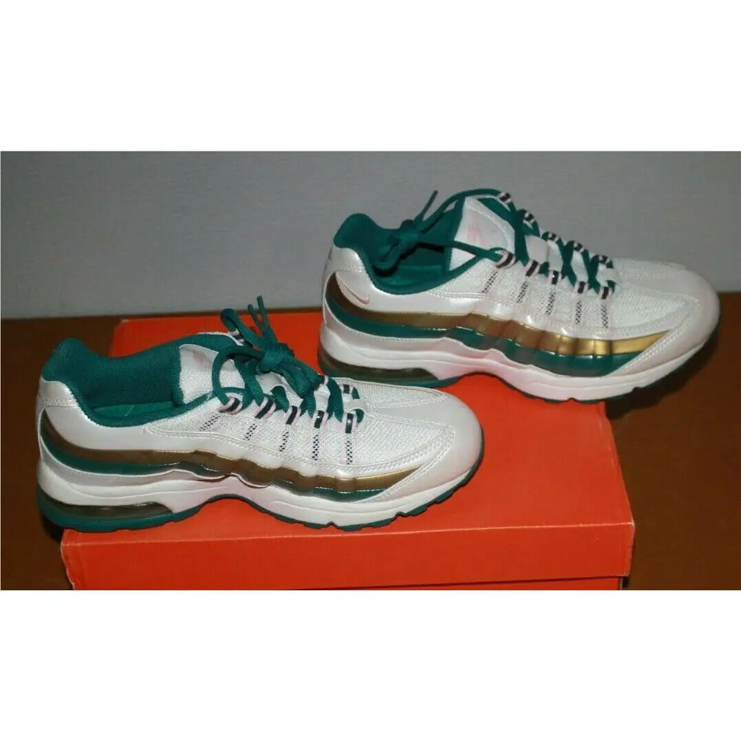 Nike shoes - White (UPC: 886691589648) 0