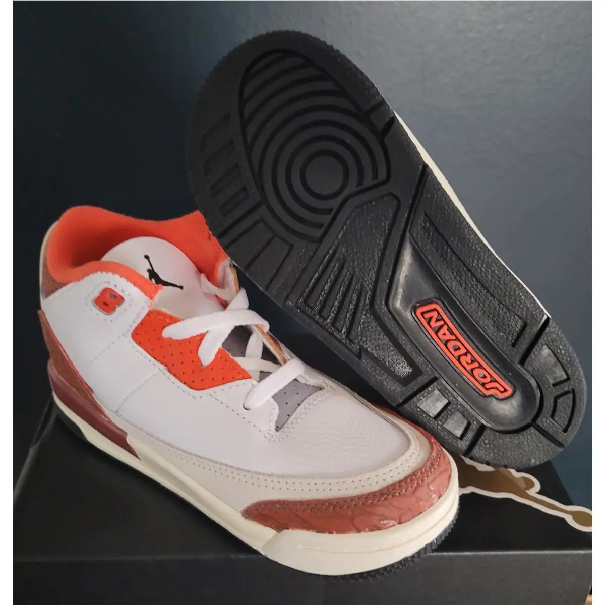 Nike shoes - Jordan 3 Retro SE - Retro - WHITE/BLACK/MARS STONE (UPC: 196153224698) 2