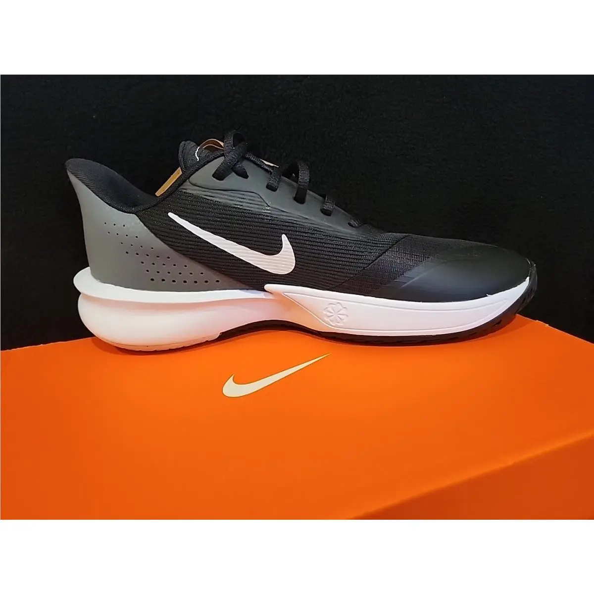 Men`s Nike Precision Vii Basketball Sneakers Size 9 Black Grey White FN4322 005