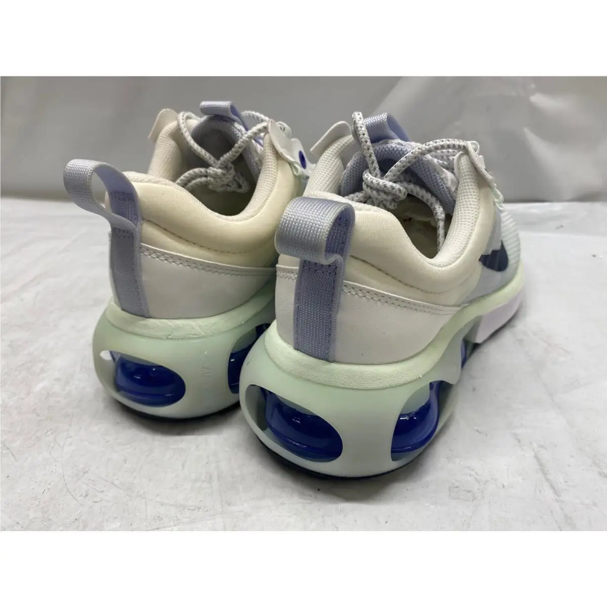 Nike shoes - DA1923100 - DA1923-100 - White (UPC: 195237076130) 1