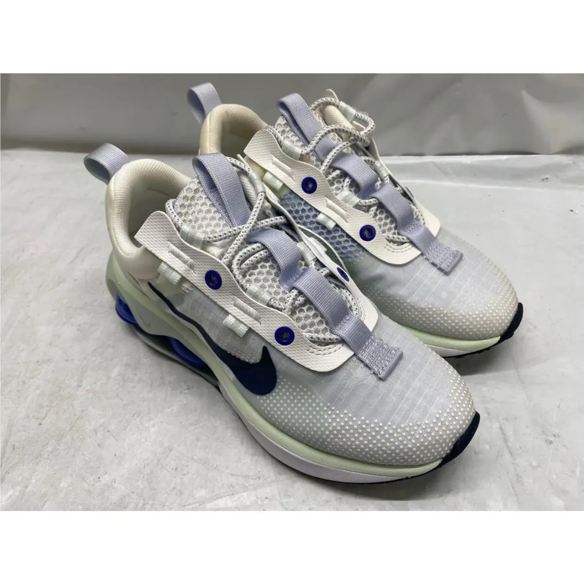 Nike shoes - DA1923100 - DA1923-100 - White (UPC: 195237076130) 2