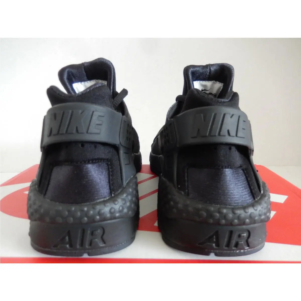 Nike shoes - Nike Air Huarache Run - Air Huarache Run - 634835-009 - Black (UPC: 0888409678897) 2