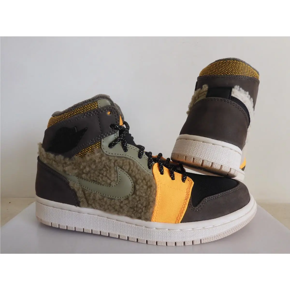 Nike shoes - Air Jordan 1 - Air - AV3723-300 - Green (UPC: 191887988328) 1