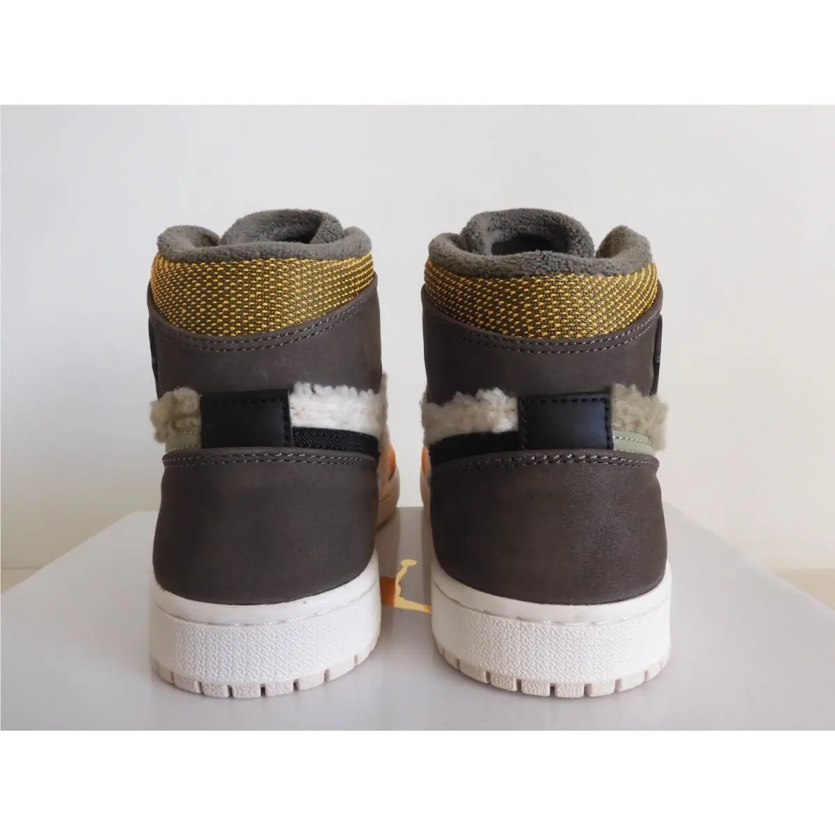 Nike shoes - Air Jordan 1 - Air - AV3723-300 - Green (UPC: 191887988328) 3