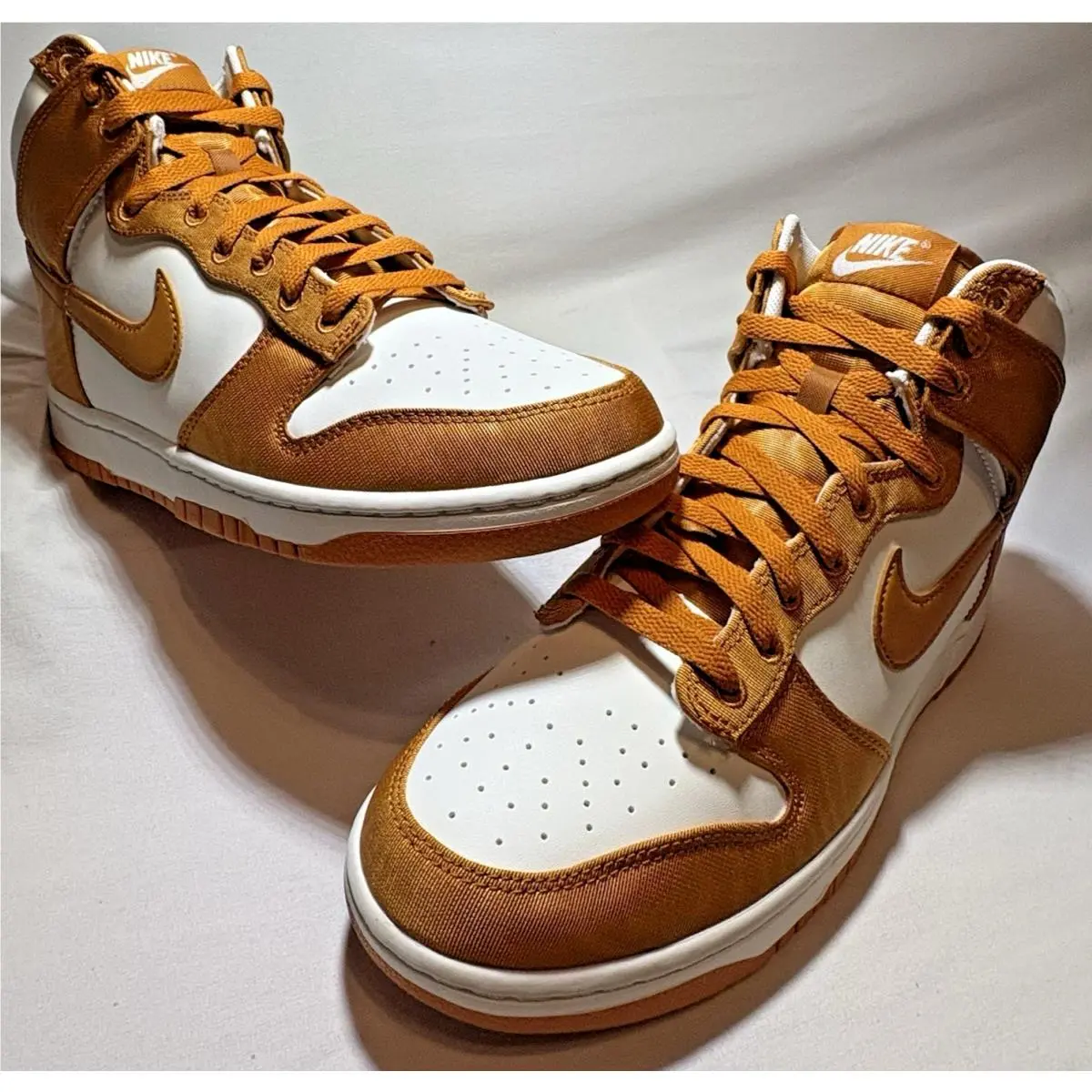 Nike Dunk High Retro SE Monarch Orange Men`s 9.5 Women`s 11 Shoes DV7223-800