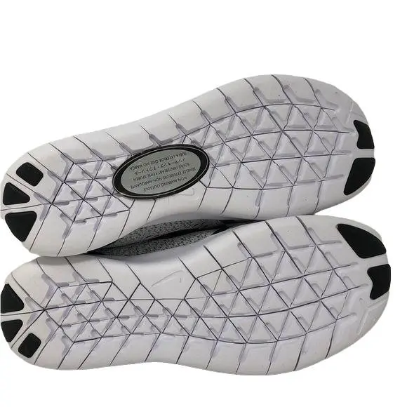 Nike shoes - White/Black (UPC: 886549337117) 3