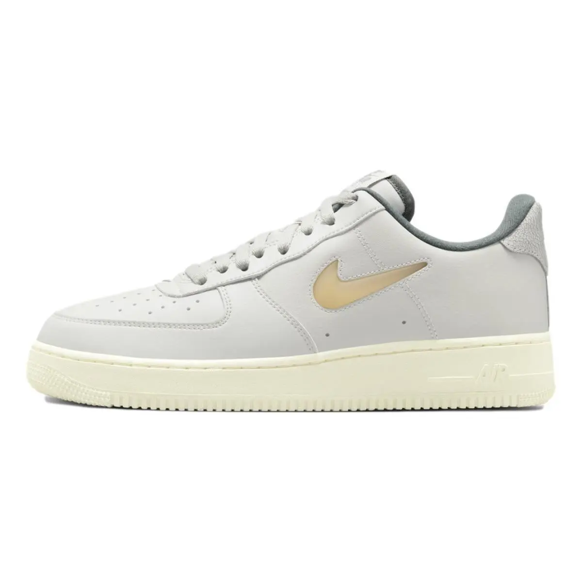 Nike shoes - Nike Air Force 1 - Air Force - DC8894001 - White 0