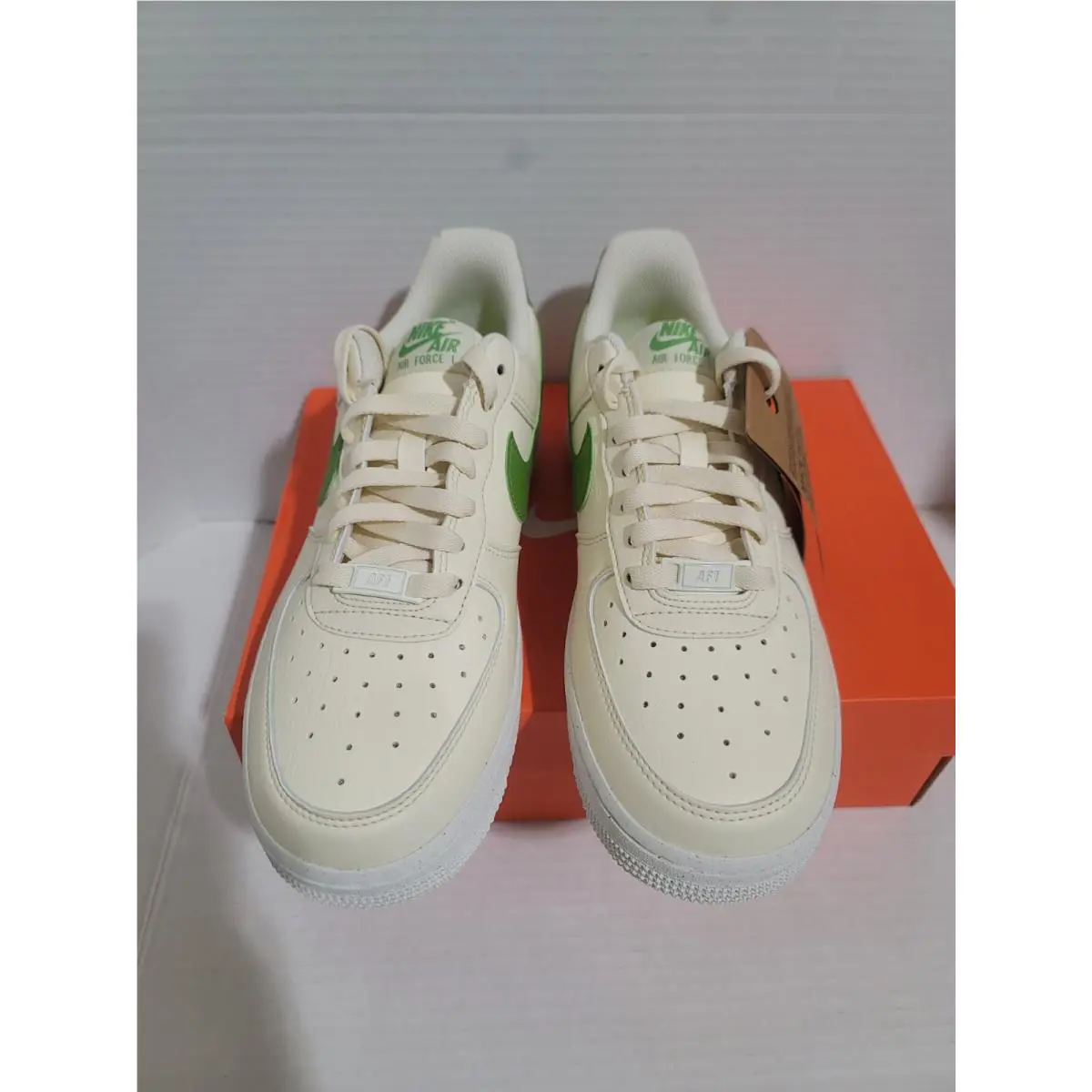 Nike shoes - Nike Air Force 1 - Air Force - Coconut Milk-Chlorophyll 1