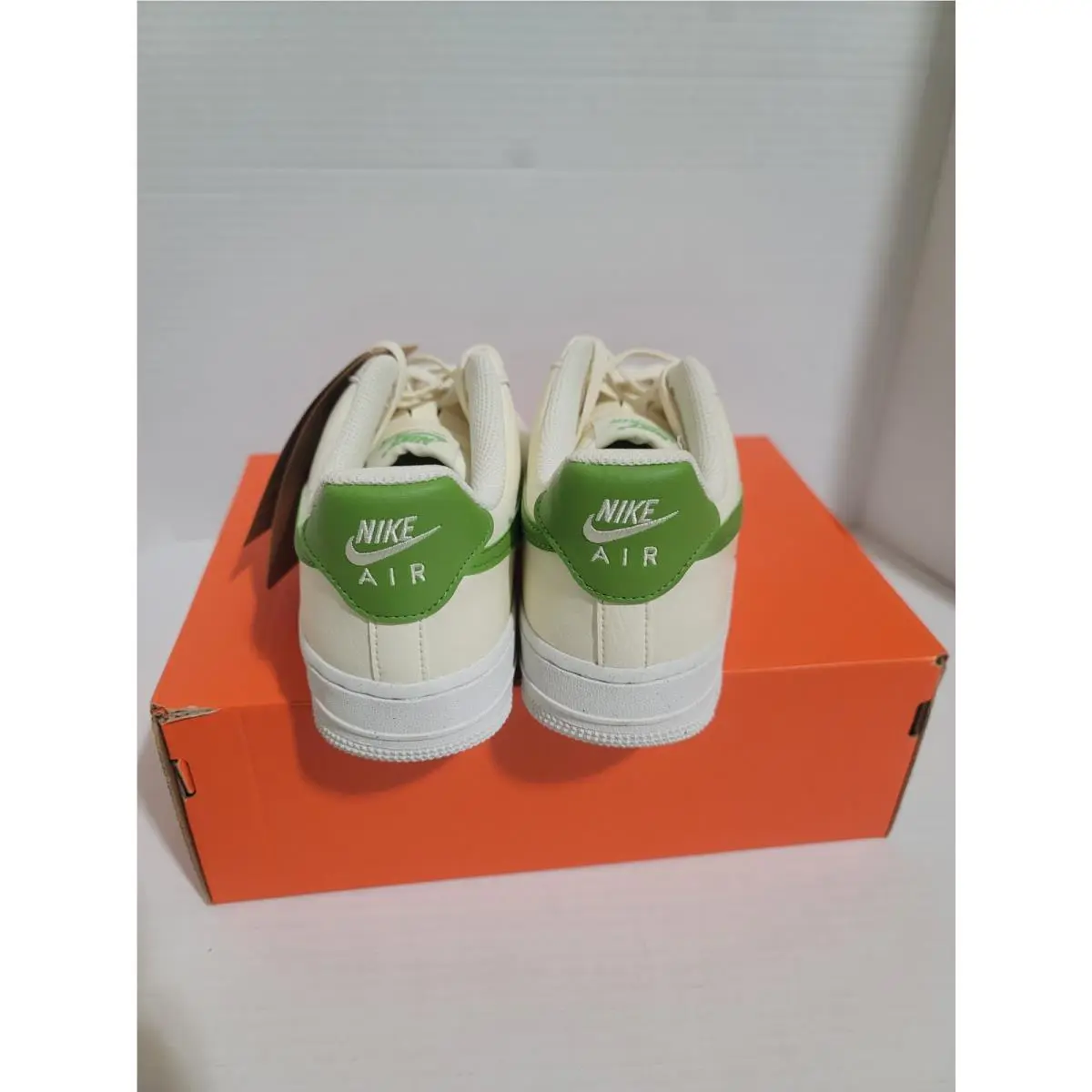 Nike shoes - Nike Air Force 1 - Air Force - Coconut Milk-Chlorophyll 2