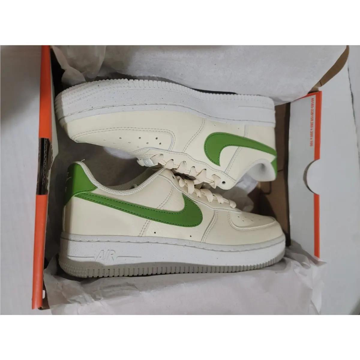 Nike shoes - Nike Air Force 1 - Air Force - Coconut Milk-Chlorophyll 5