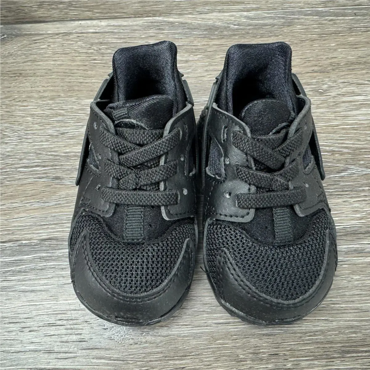 Nike shoes - Nike Huarache Run - Huarache Run - 704950-016 - Black 1