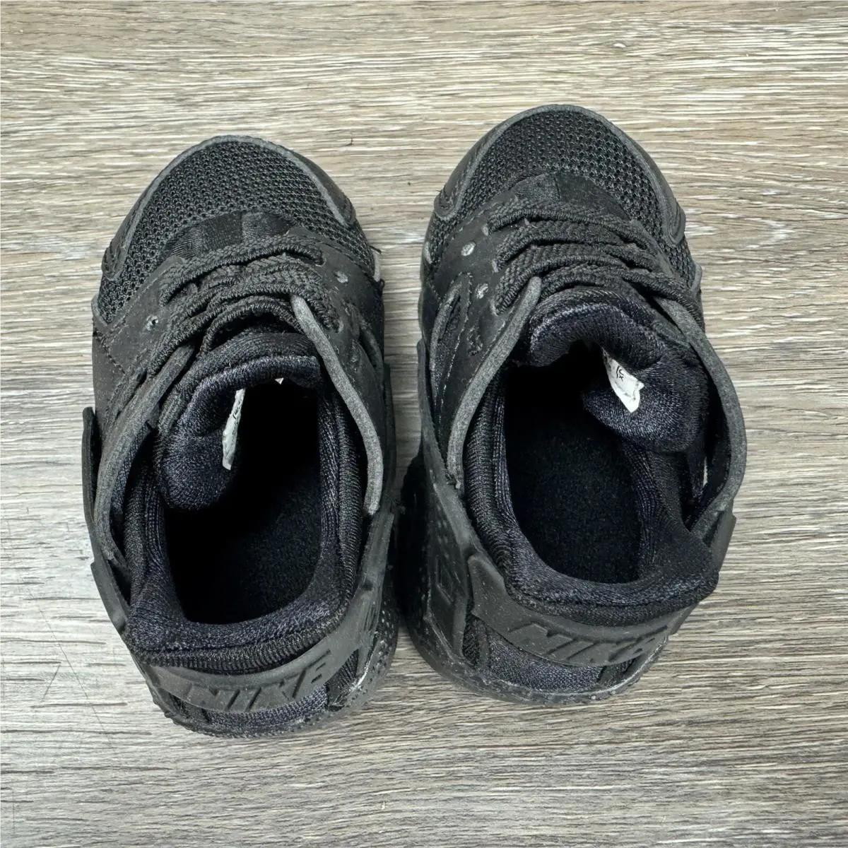 Nike shoes - Nike Huarache Run - Huarache Run - 704950-016 - Black 4