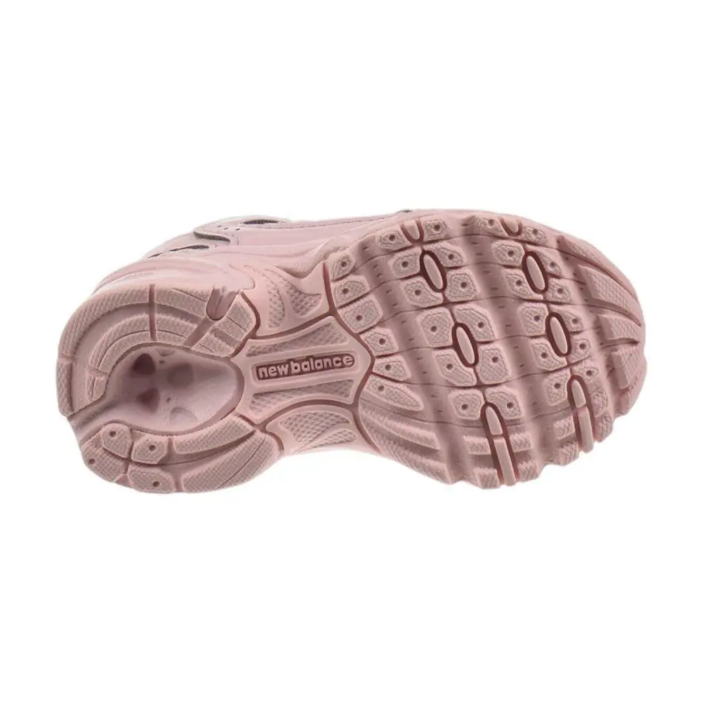 New Balance shoes - Pink/Pink 4