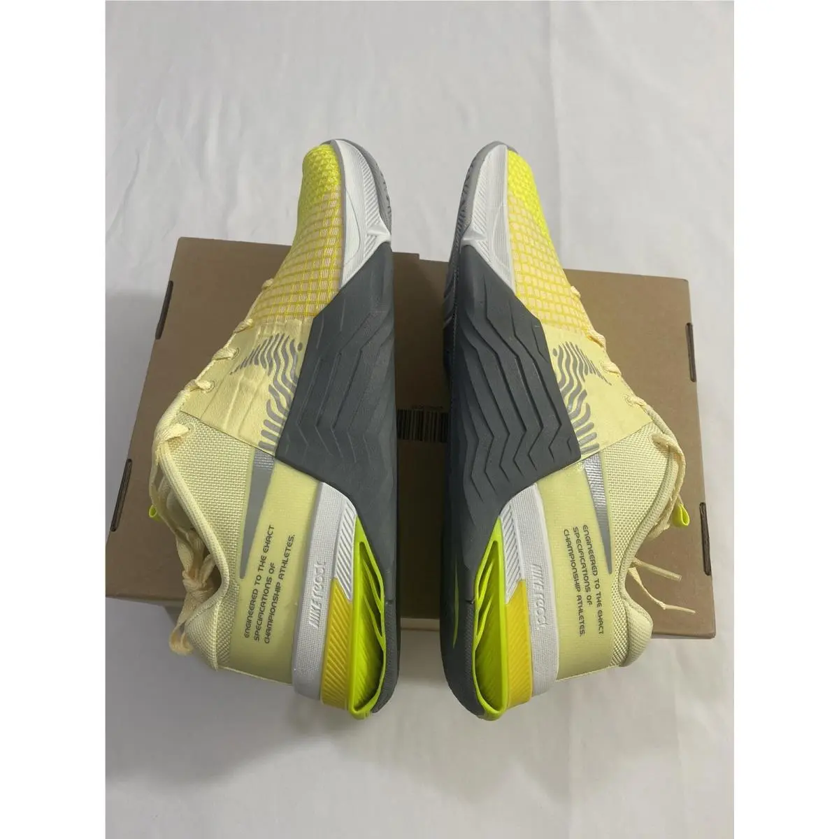 Nike shoes - Nike Metcon - Metcon - DO9327 801 - Yellow (UPC: 0196604180771) 5