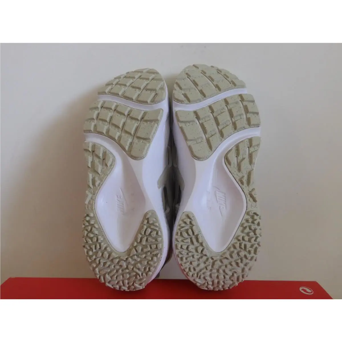 Nike shoes - Nike Air Huarache Craft - Air Huarache Craft - DQ8031-004 - Green (UPC: 197593660381) 5