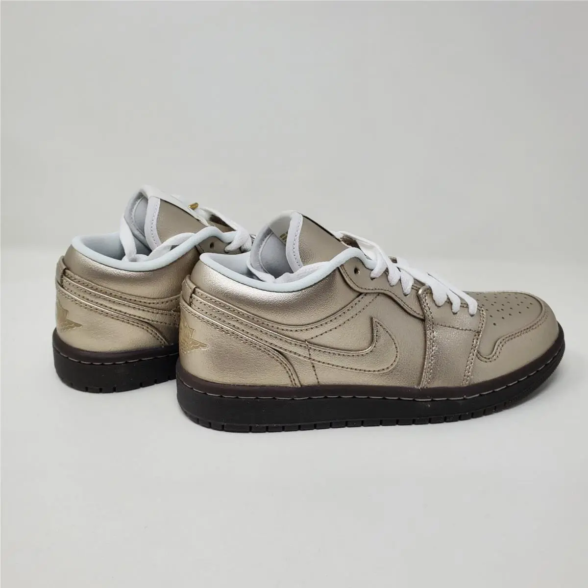 Nike shoes - Air Jordan 1 Low SE - HQ3529-099 - Gold 5