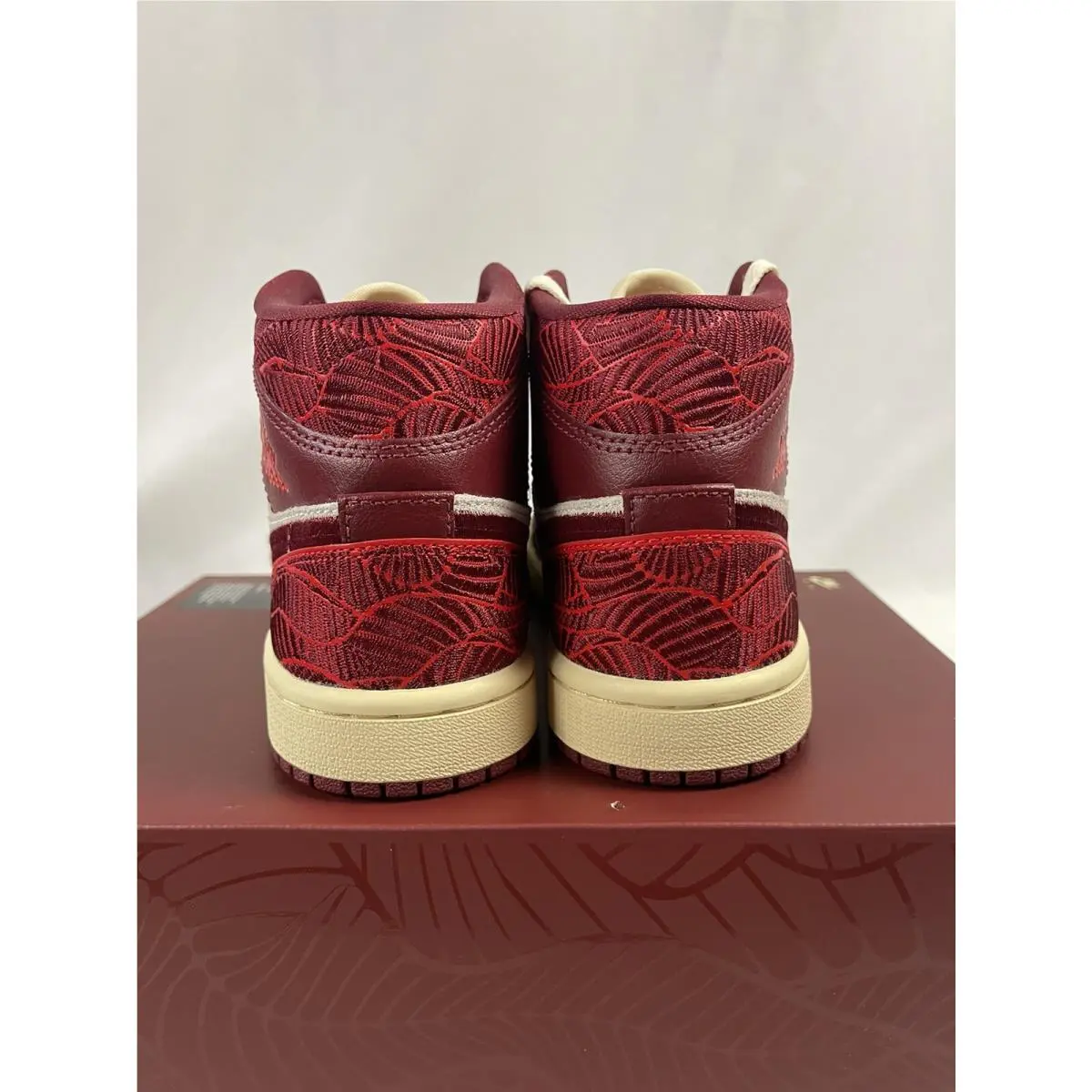Nike shoes - Nike Air Jordan 1 - Air - DZ2820-601 - Red 3