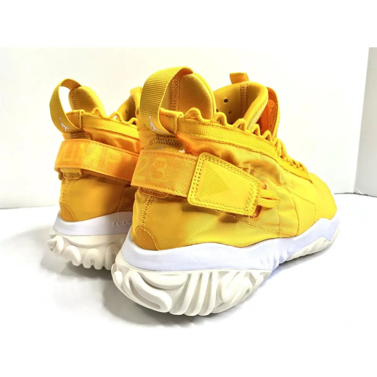 Nike shoes - Jordan Proto-React - BV1654-701 - University Gold/White 5