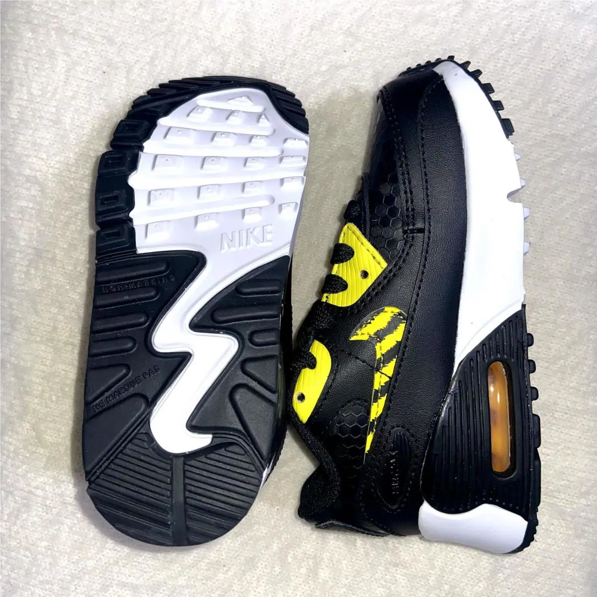 Nike shoes - Black 5